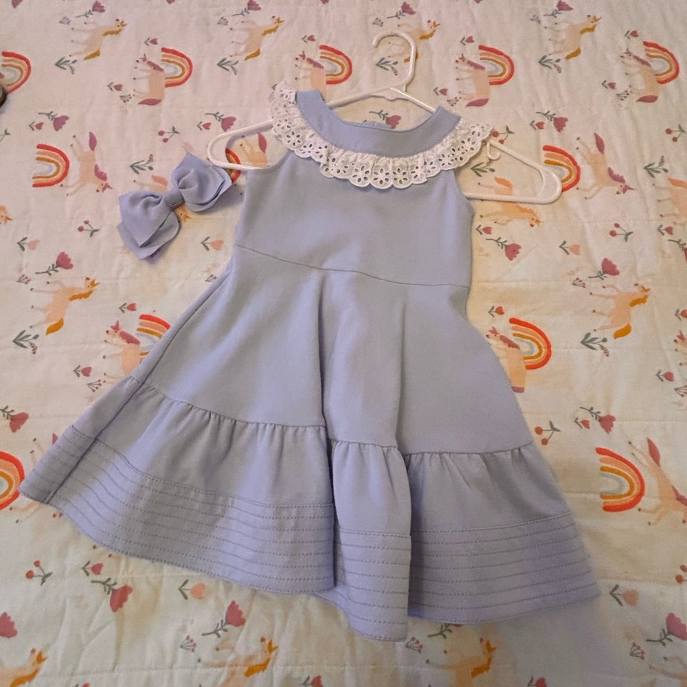 Janie and Jack beautiful unicorn blue Spring dress and bow. Worn once EUC
